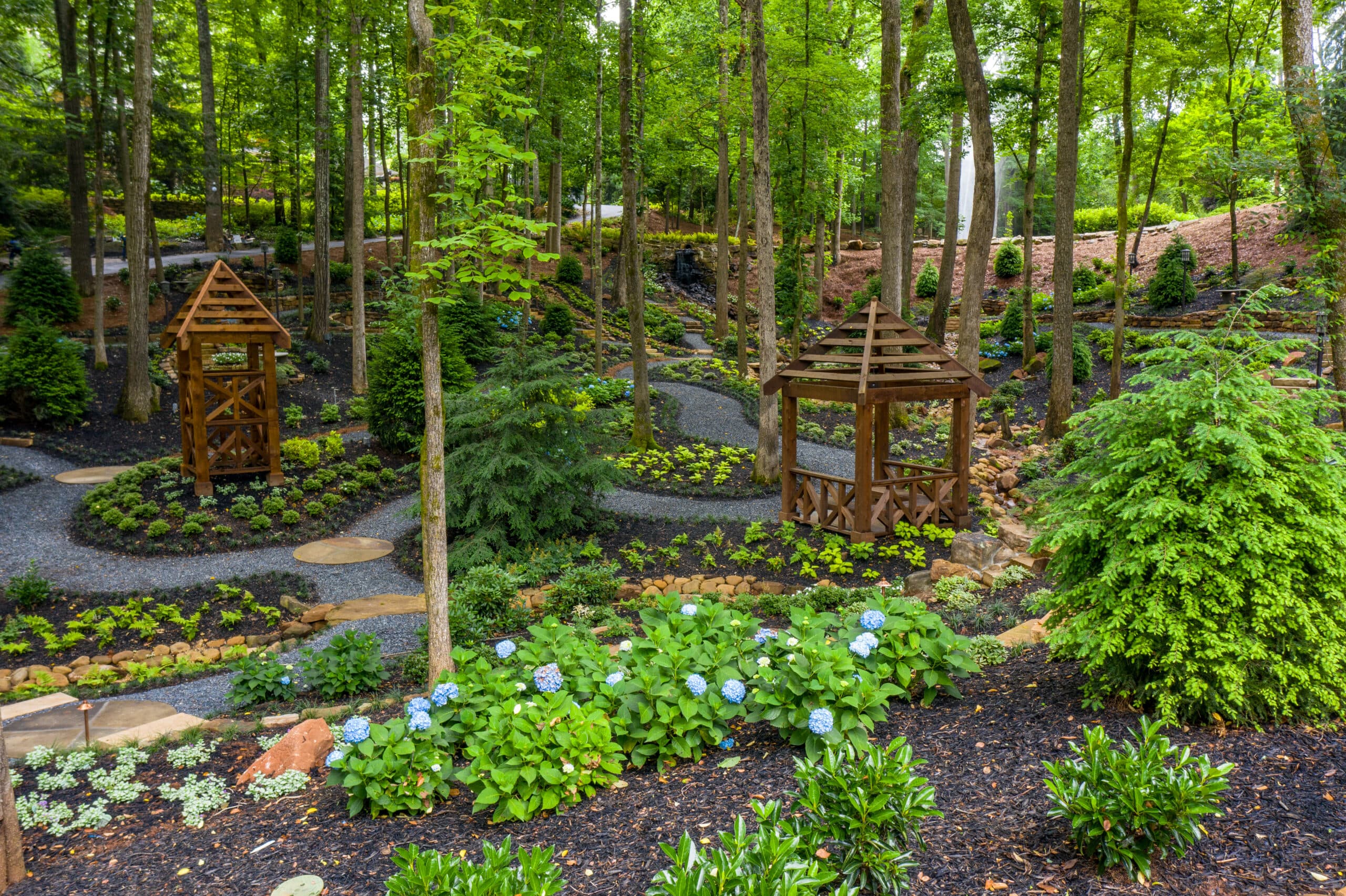 Leaf Cleanup — example of A.L.B. Lawn Services work